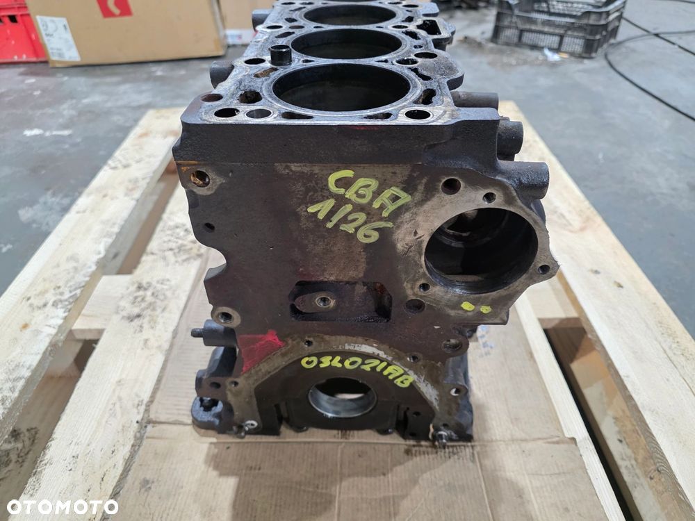 BLOK SILNIKA AUDI VOLKSWAGEN SEAT SKODA 2.0 TDI CBA 1/26 - 4