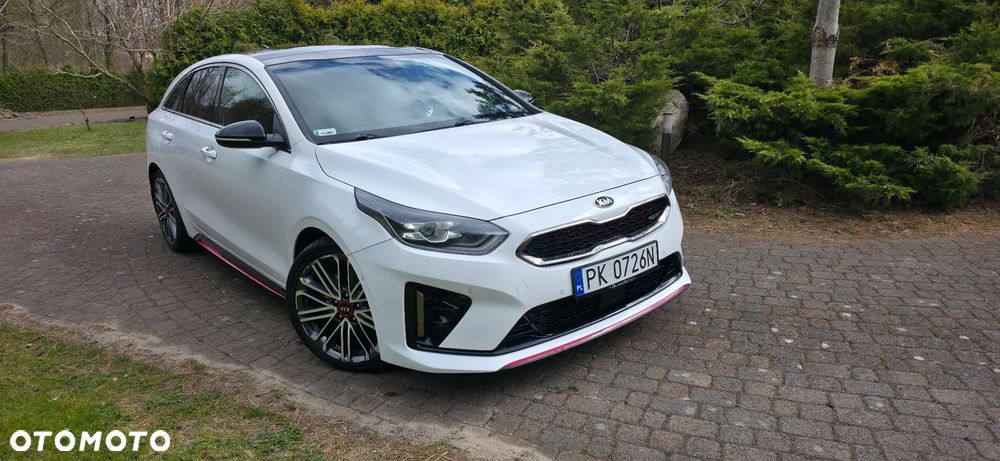 Kia ProCeed - 4