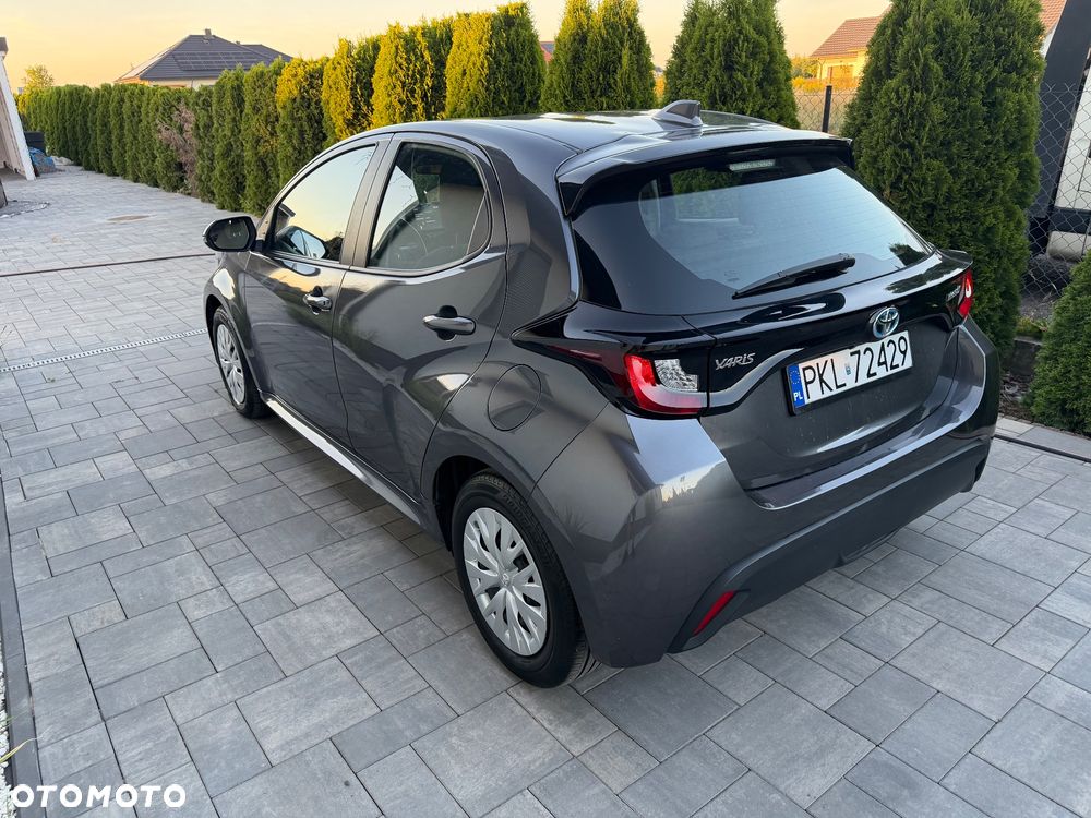 Toyota Yaris Hybrid 1.5 Selection Style - 9