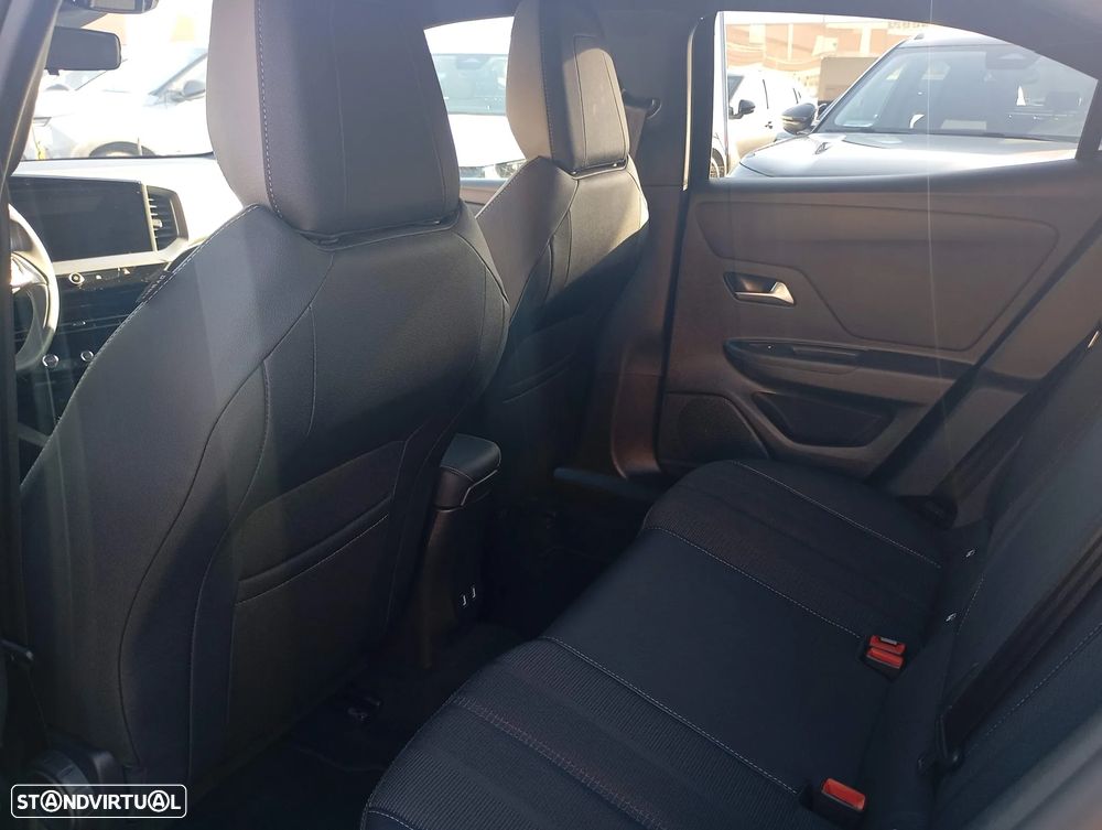 Opel Mokka 1.2 Hybrid GS eDCT - 6
