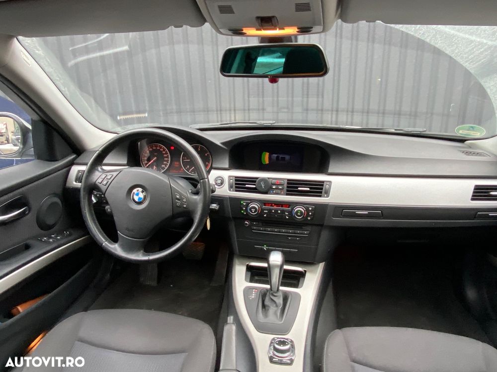 BMW Seria 3 320d DPF Aut. - 7