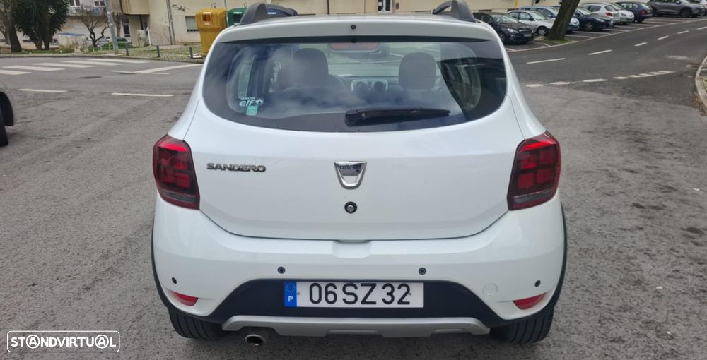 Dacia Sandero 0.9 TCe Stepway - 6
