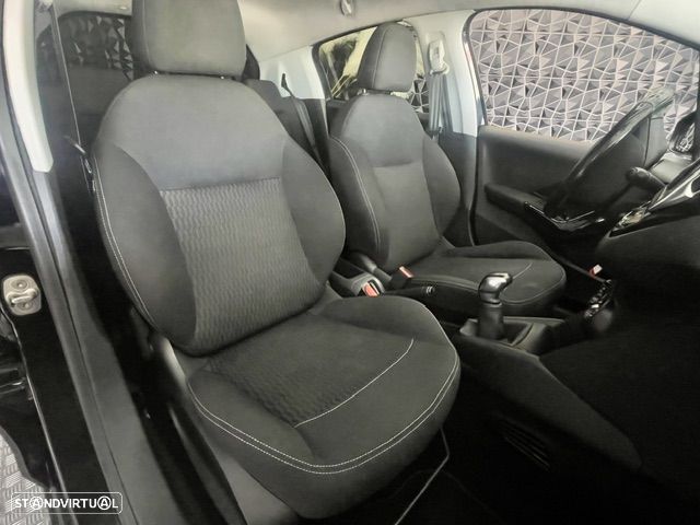 Peugeot 208 1.6 BlueHDi Style - 50