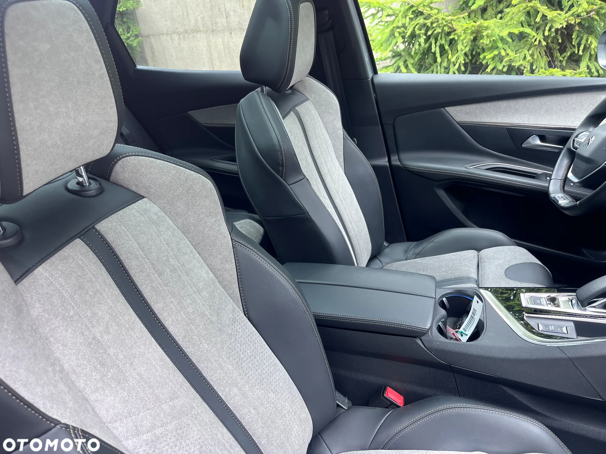 Peugeot 3008 1.6 PureTech Hybrid PHEV GT Pack S&S EAT8 - 10