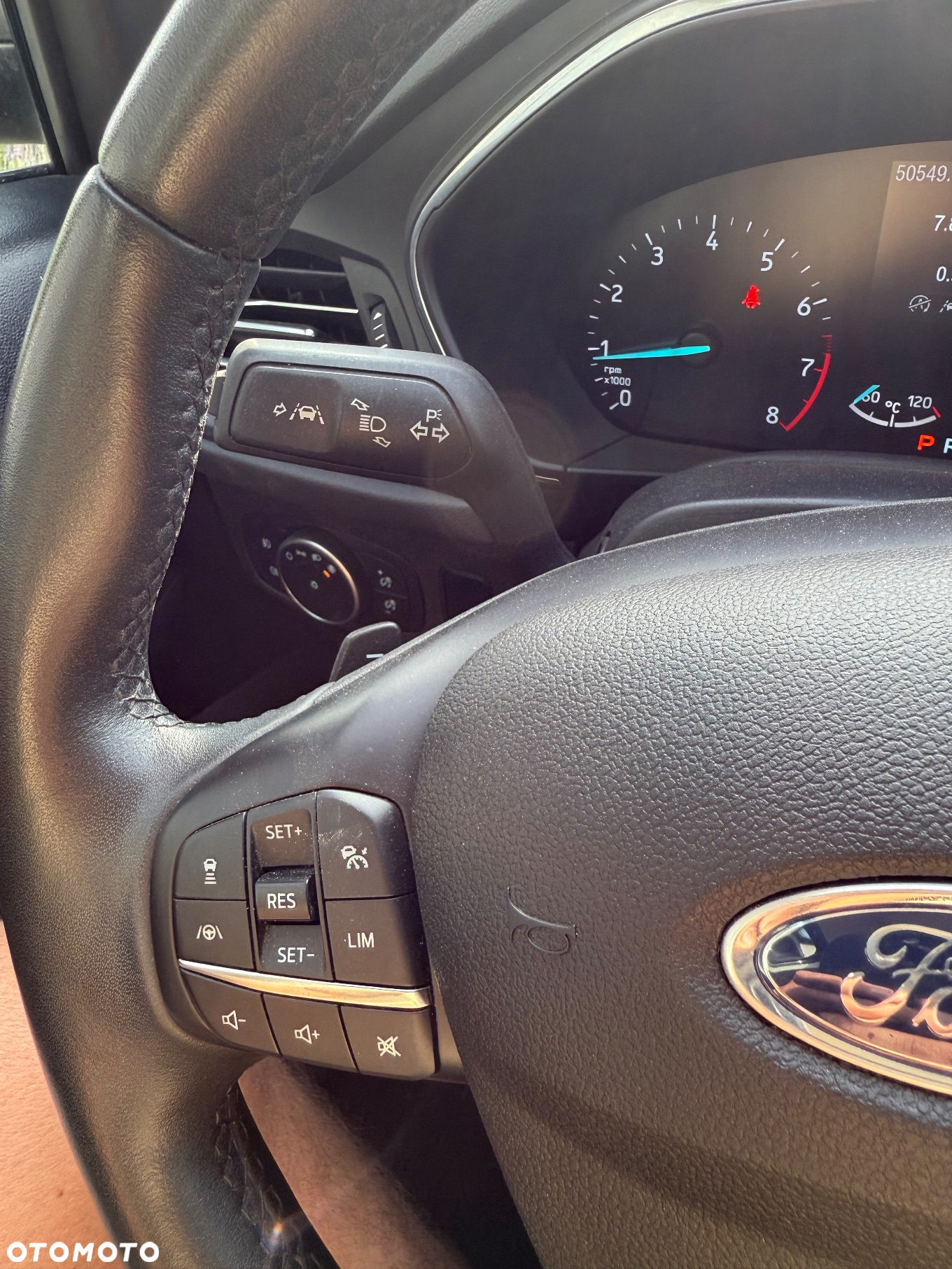 Ford Focus 1.5 EcoBoost Start-Stopp-System TITANIUM X - 13