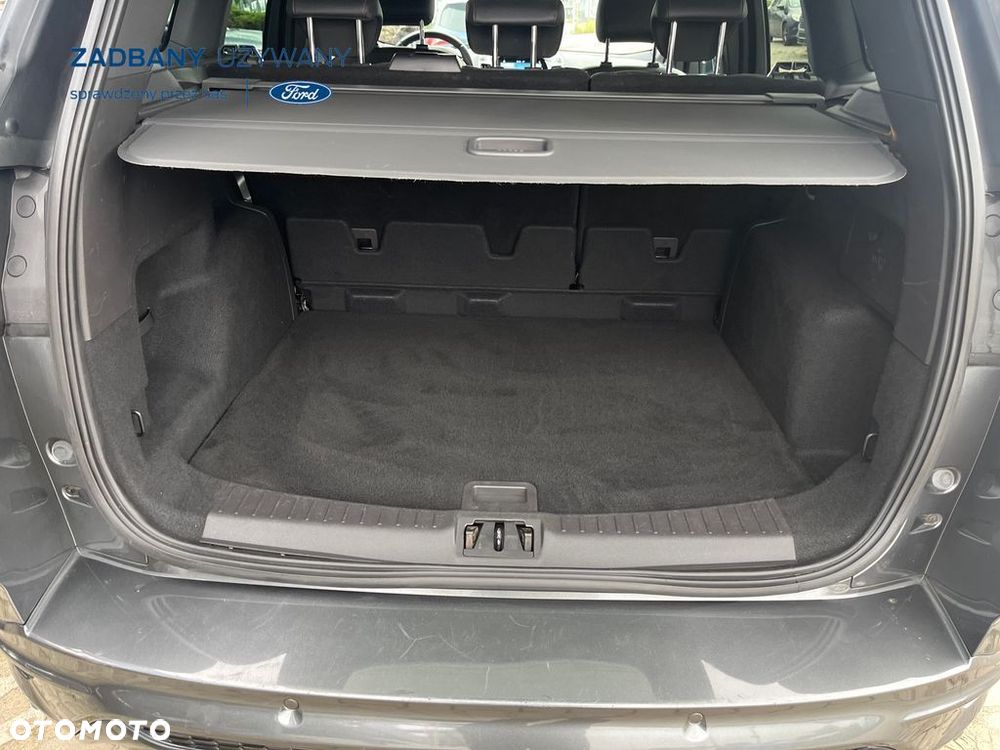 Ford Kuga 1.5 EcoBoost 2x4 ST-Line - 16