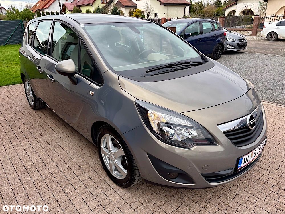 Opel Meriva 1.4 T Cosmo - 25