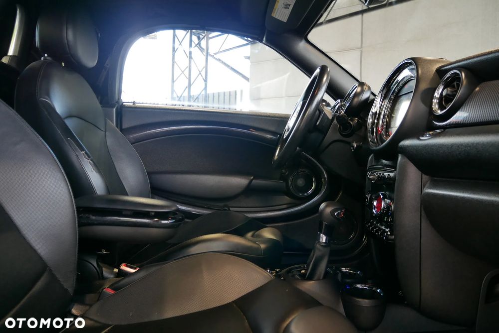 MINI Cooper S Standard - 23