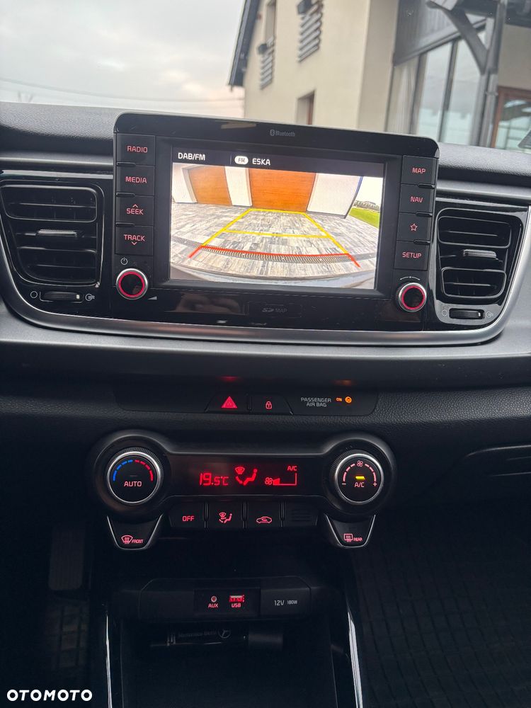 Kia Rio 1.2 Dream-Team Edition - 8