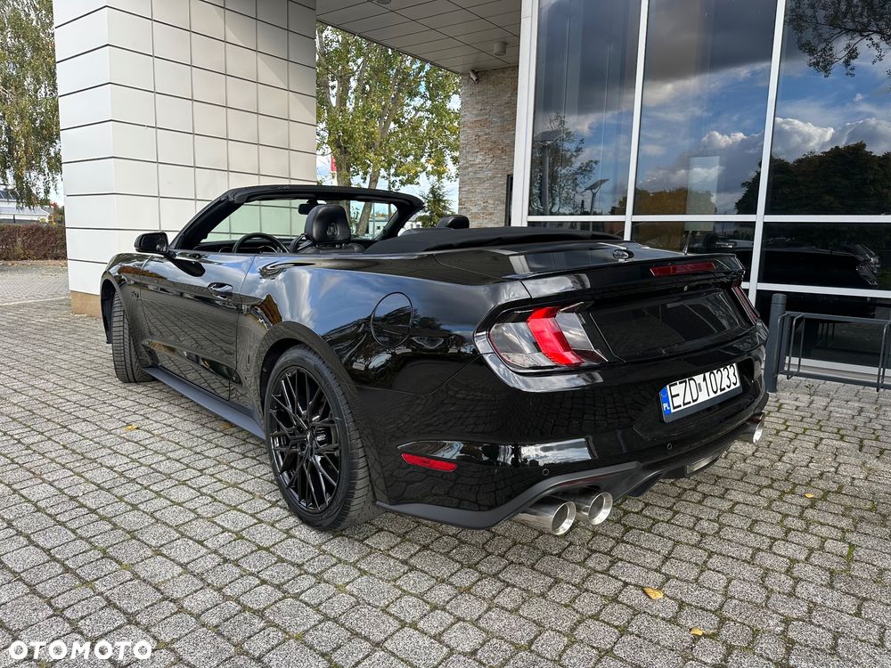Ford Mustang 5.0 V8 GT - 6
