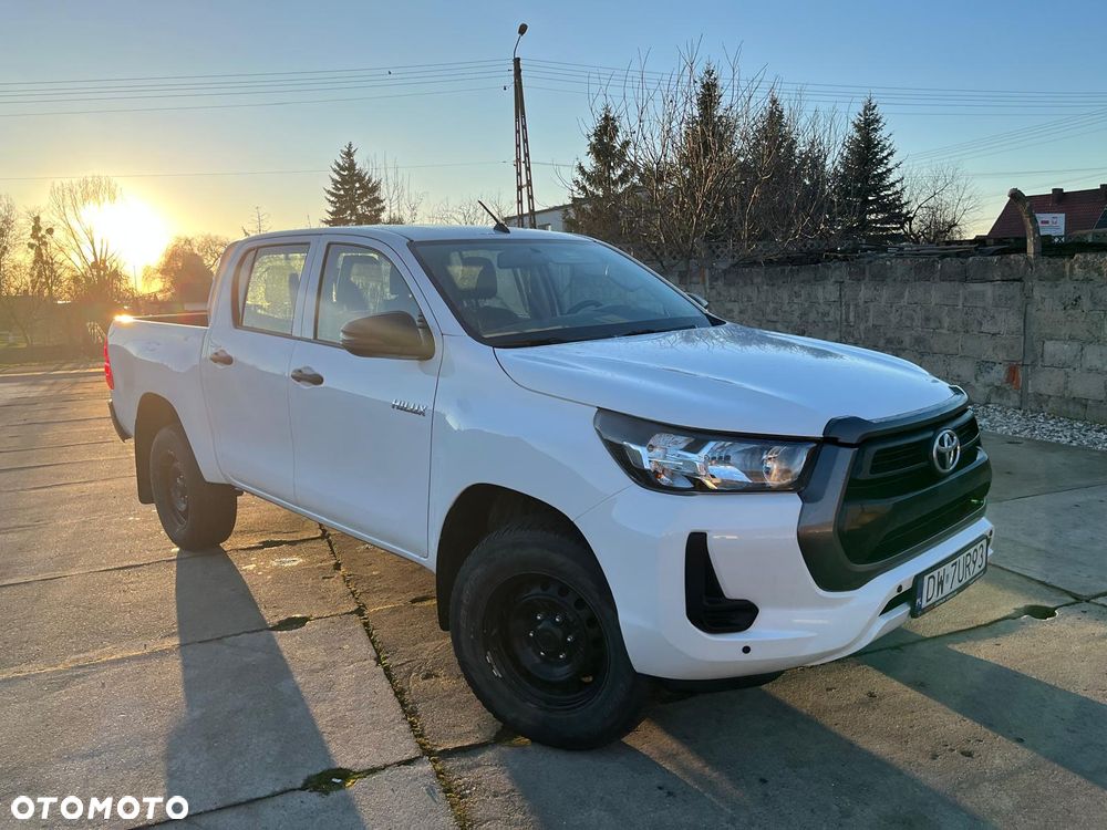 Toyota Hilux 2.4 D-4D Double Cab DLX 4x4