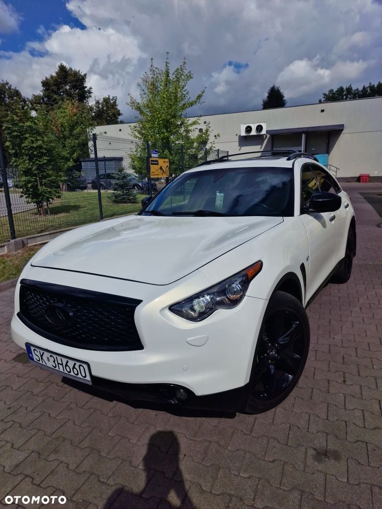 Infiniti Q70 3.7 S Premium - 6