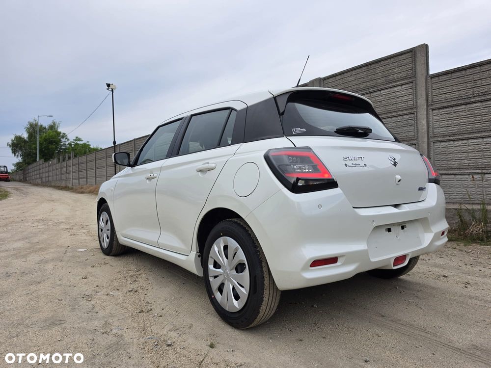 Suzuki Swift 1.2 Dualjet Hybrid MT Club - 3
