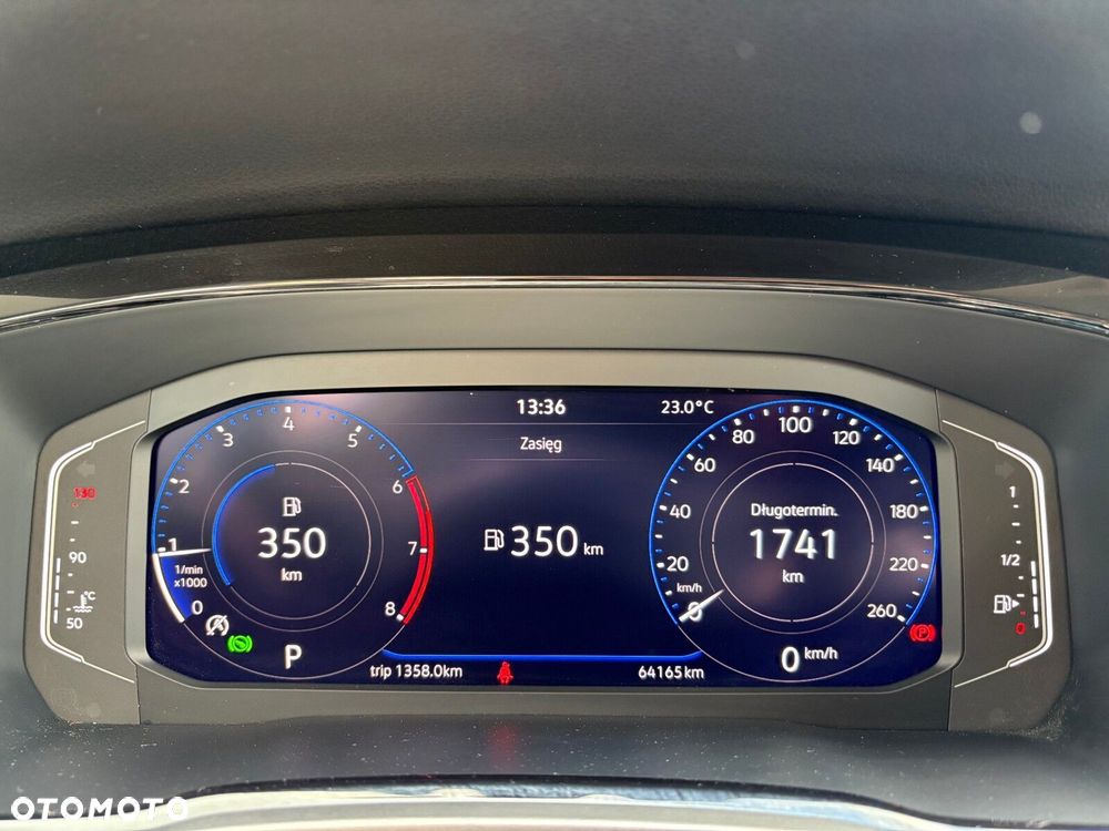 Volkswagen Touran - 23