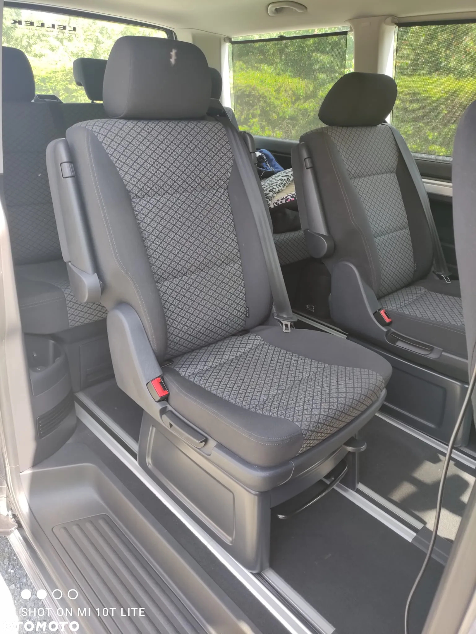 Volkswagen Multivan - 6