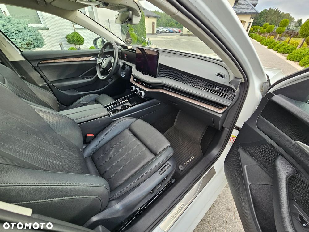 Skoda Superb 2.0 TSI 4x4 L&K DSG - 22