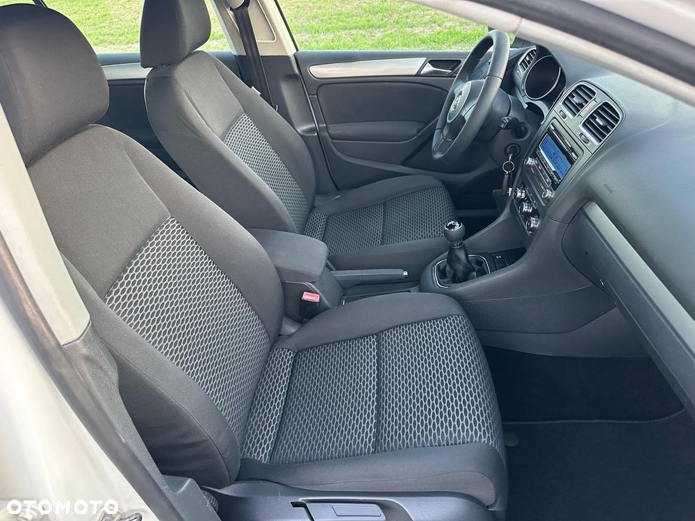 Volkswagen Golf - 15