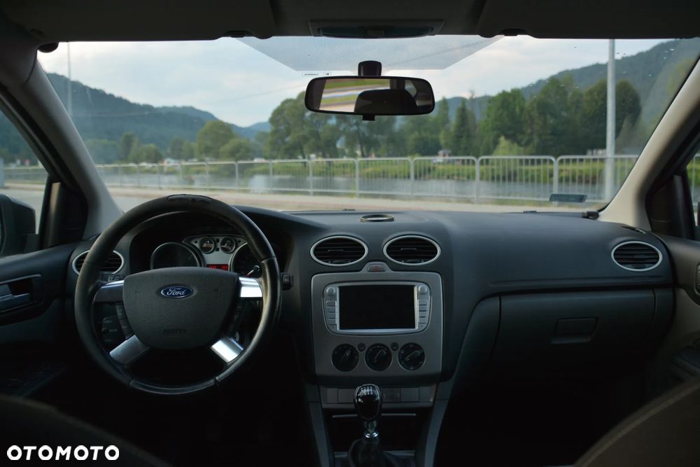 Ford Focus 2.0 TDCi DPF Trend - 9