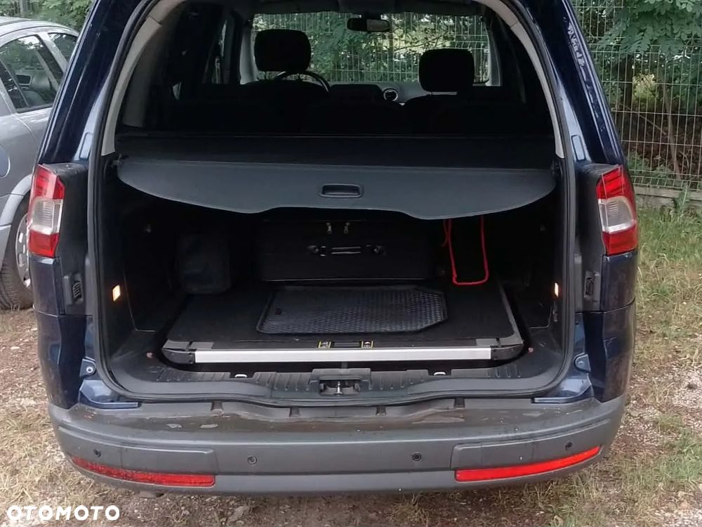 Ford Galaxy 1.8 TDCi Ambiente - 10