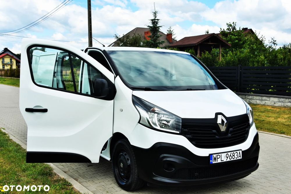 Renault TRAFIC - 23