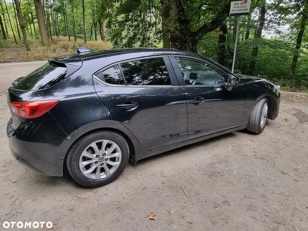 Mazda 3 - 4