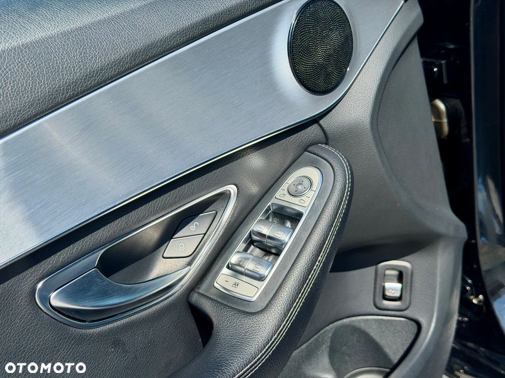 Mercedes-Benz Klasa C 180 7G-TRONIC - 12