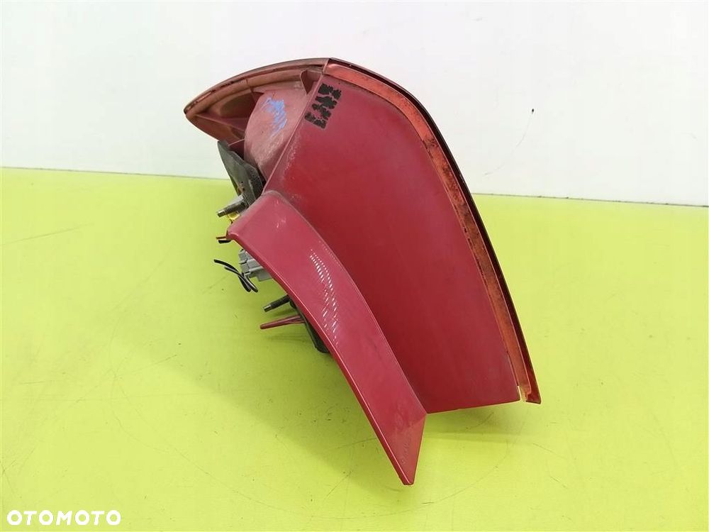 Lampa lewa tylna tył Mazda 3 I P2912 2003-2009 CZERWONA P2912 ORYGINAŁ - 5