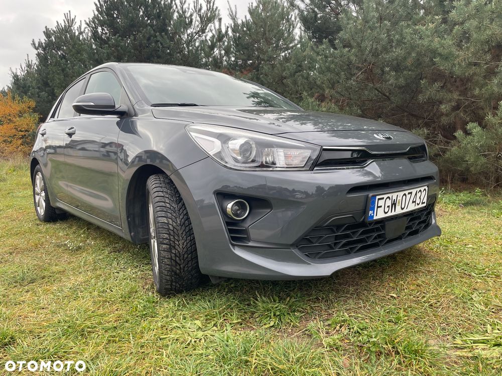 Kia Rio - 2