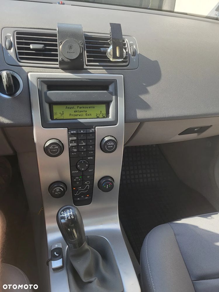 Volvo V50 2.0D Momentum - 15
