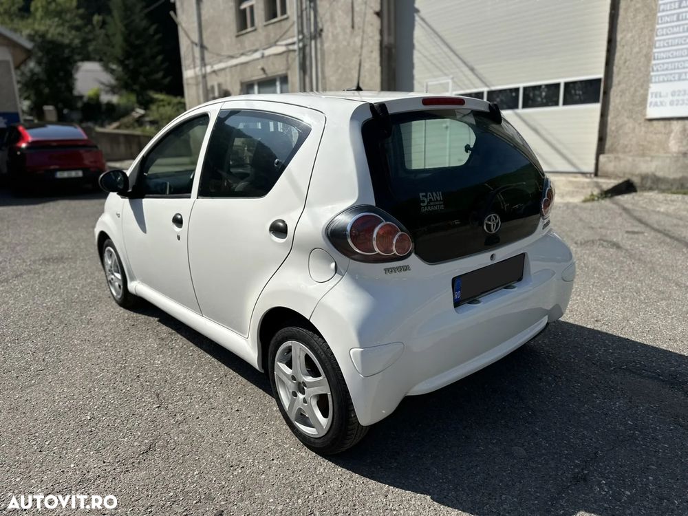 Toyota Aygo 1.0 Terra - 6
