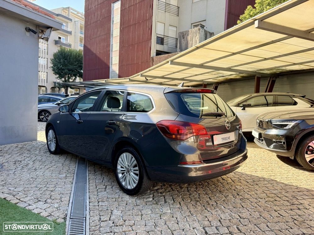 Opel Astra - 16