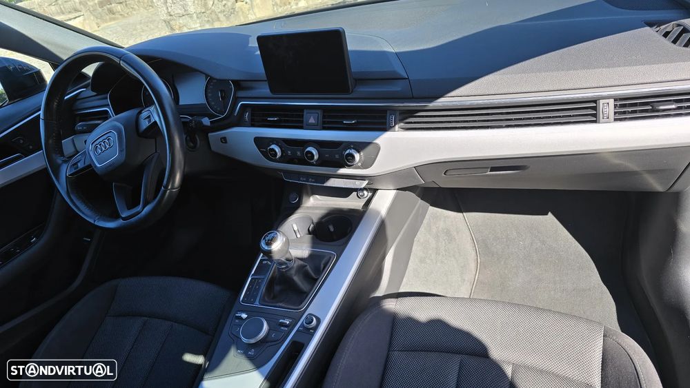 Audi A4 - 13