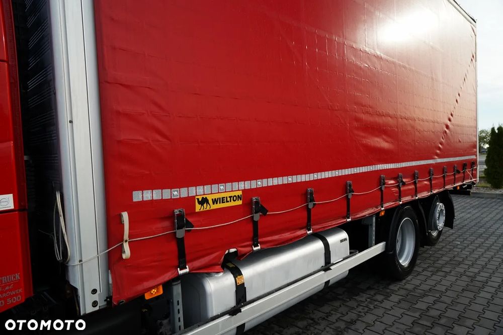 Volvo FH 460 / SOLÓWKA / I-SAVE / KLIMATYZACJA POSTOJOWA / OŚ PODNOSZONA I SKRĘTNA / WIELTON / - 12