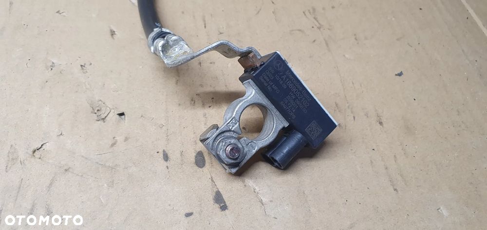 Klema minusowa akumulatora bezpiecznik Mercedes GL X166 W166 A1669052102 - 2
