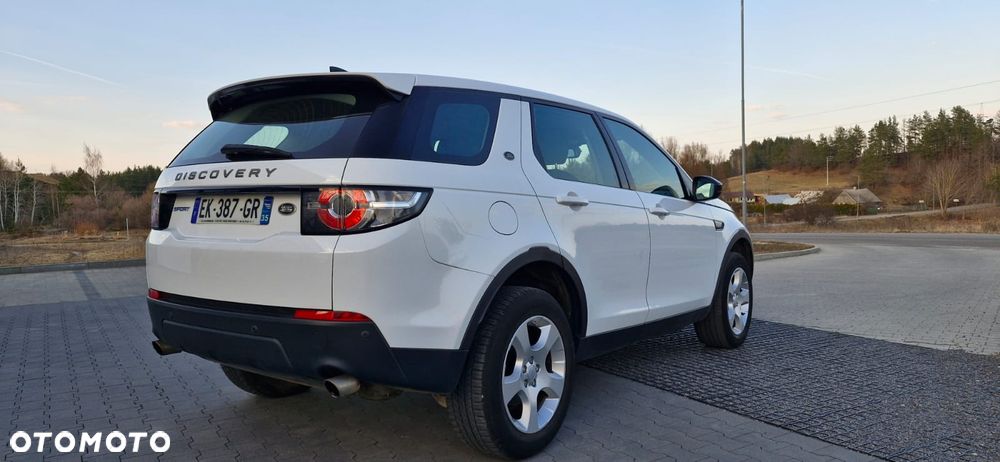 Land Rover Discovery Sport - 8