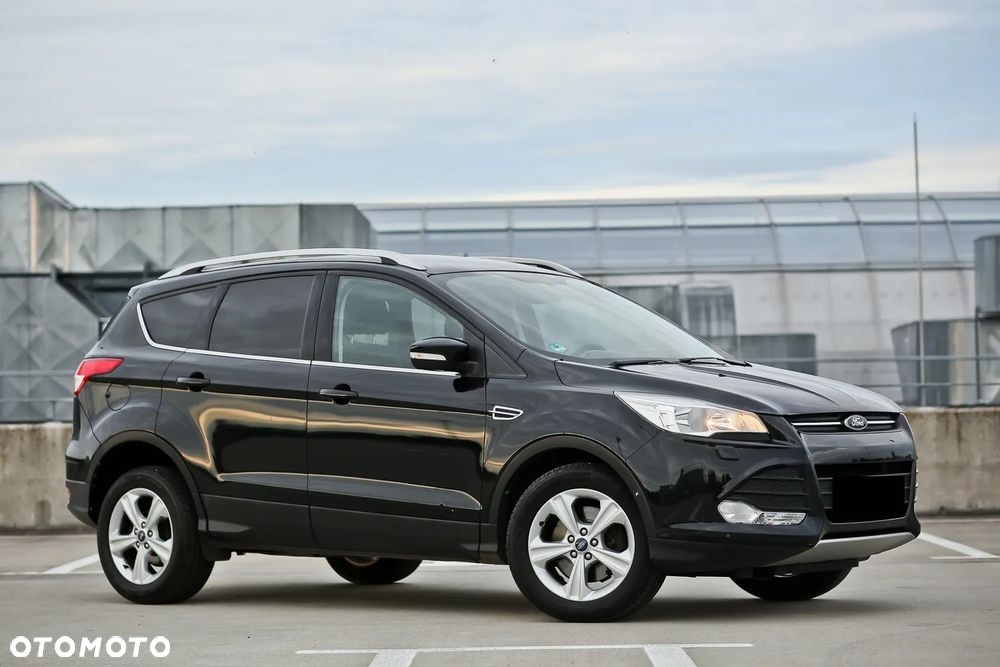 Ford Kuga 2.0 TDCi 2x4 SYNC - 4