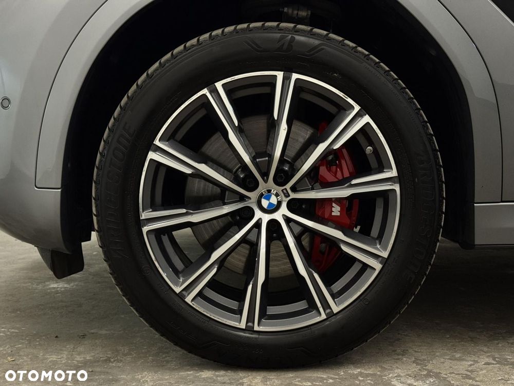 BMW X6 xDrive30d mHEV - 13