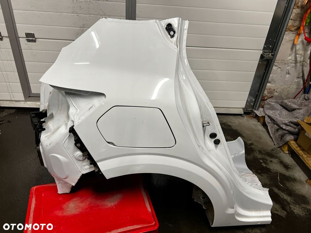 ĆWIARTKA BŁOTNIK POSZYCIE SŁUPEK PRÓG PRAWY TYŁ DACIA SANDERO 2023 III 3 - 1