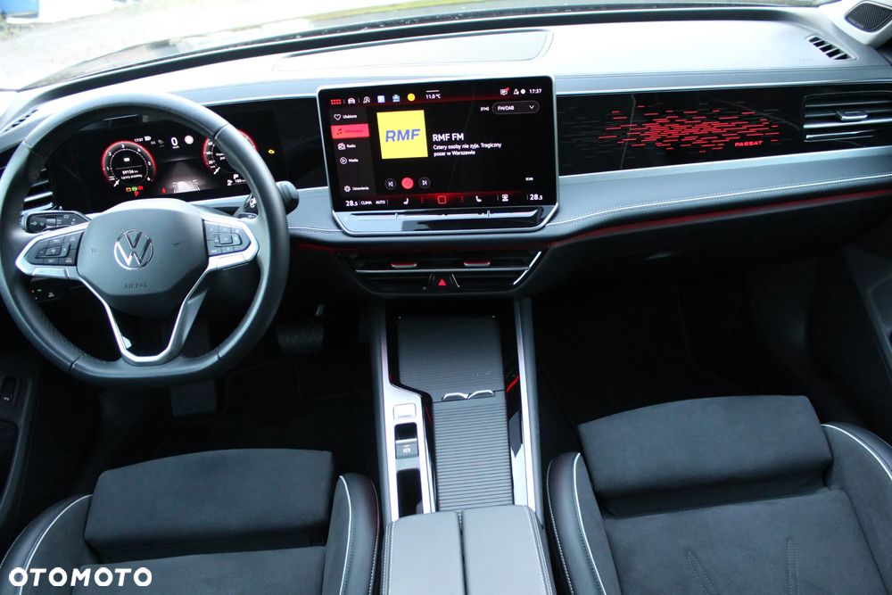 Volkswagen Passat 2.0 TDI EVO Elegance DSG - 25