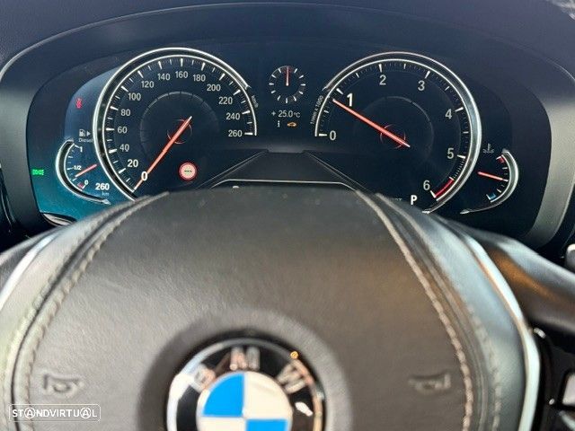 BMW 520 d Line Luxury Auto - 16