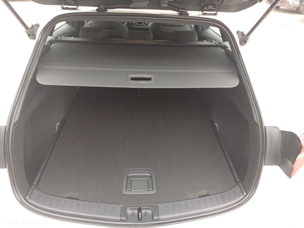 Toyota Corolla 1.8 Hybrid Comfort - 12
