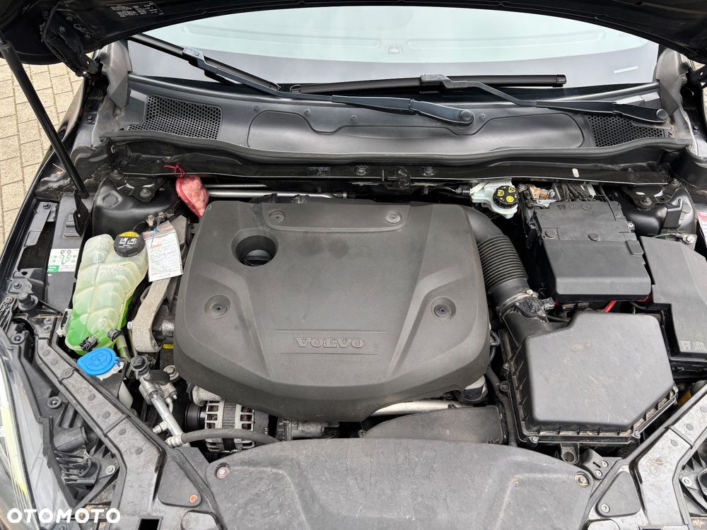 Volvo V40 D2 RDesign - 22