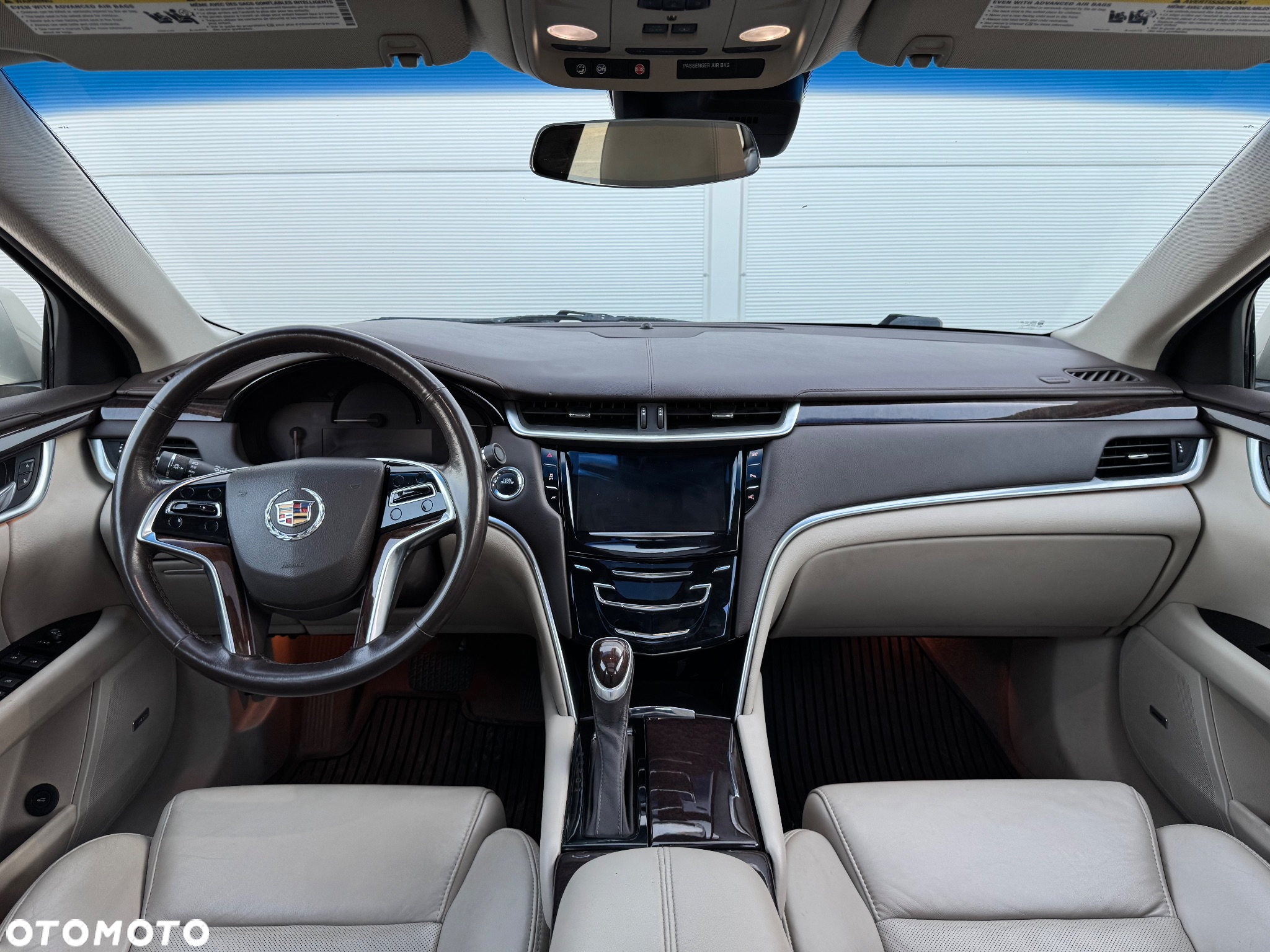 Cadillac XTS - 10
