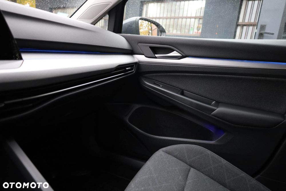 Volkswagen Golf 2.0 TDI Life - 35