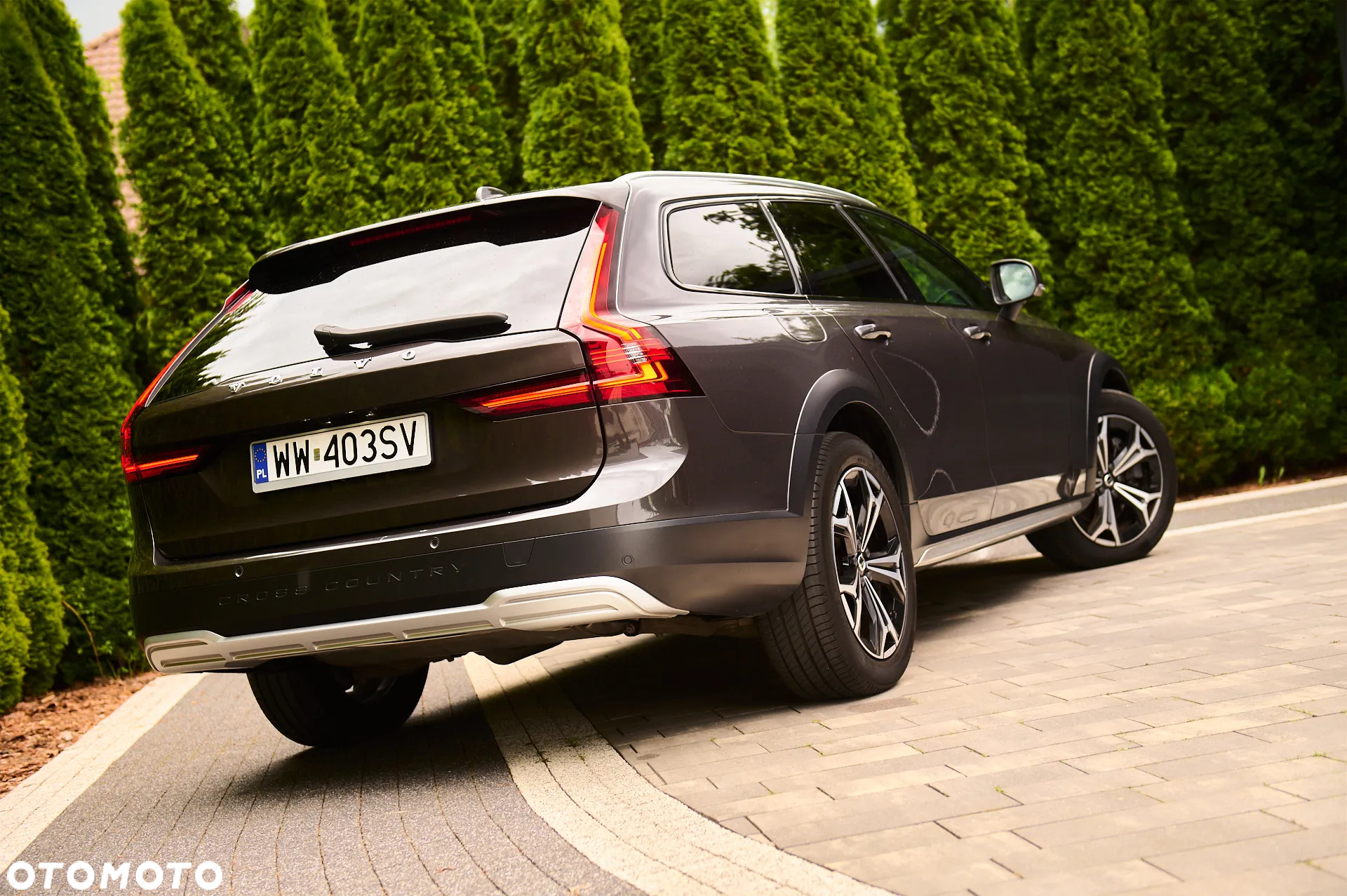 Volvo V90 Cross Country B4 D AWD Pro - 2