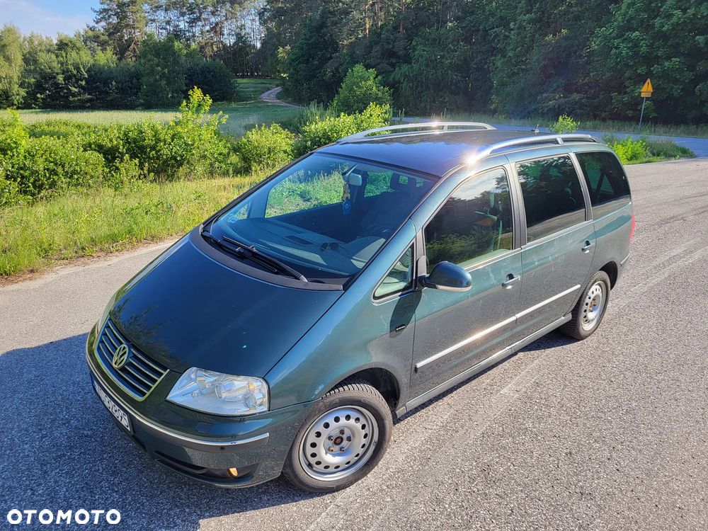 Volkswagen Sharan 1.8T Highline - 2