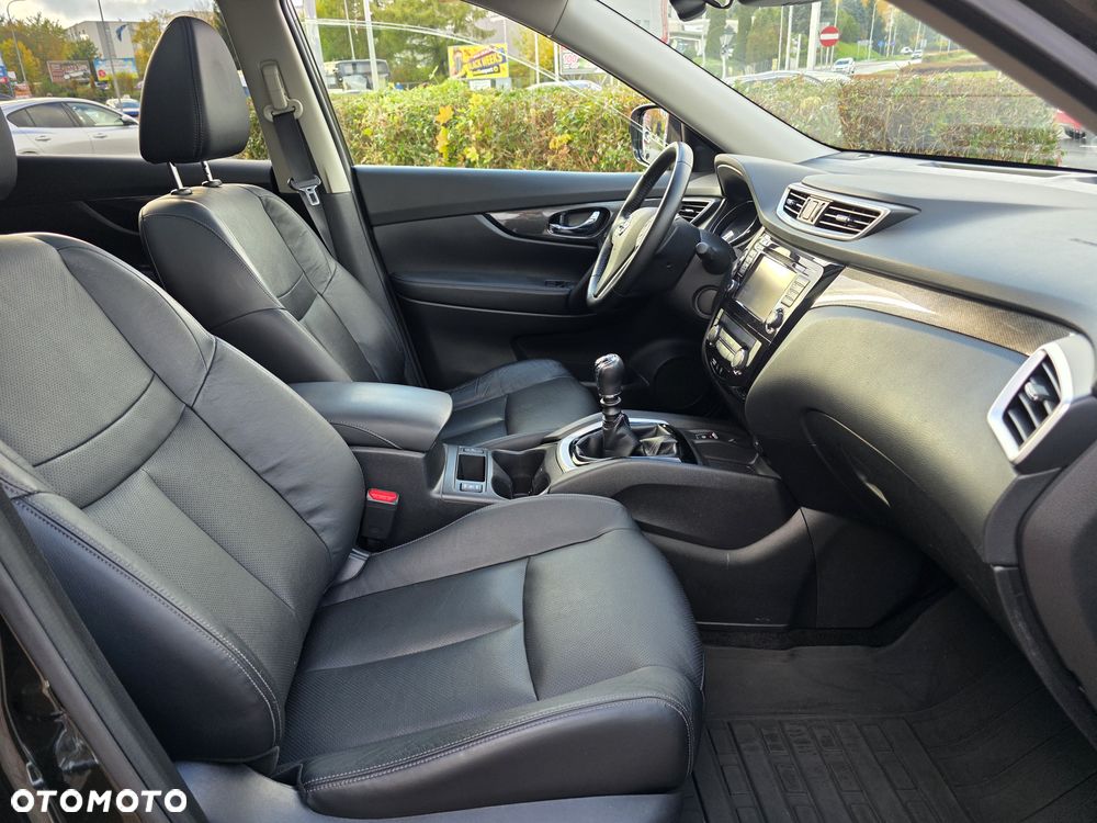 Nissan X-Trail 1.6 DIG-T Tekna - 22