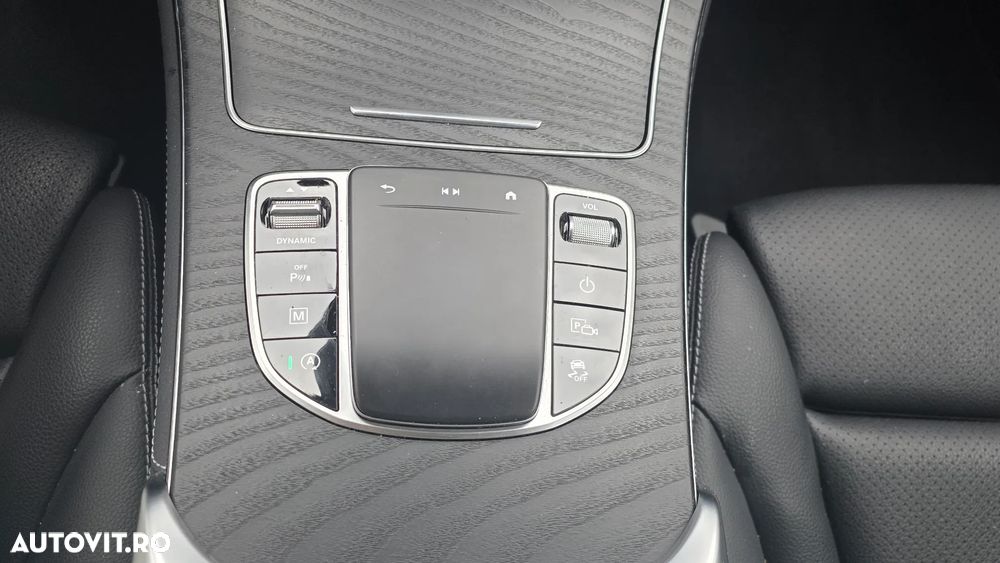 Mercedes-Benz GLC 220 d 4MATIC 9G-TRONIC - 31