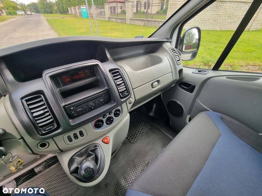 Renault Trafic - 7