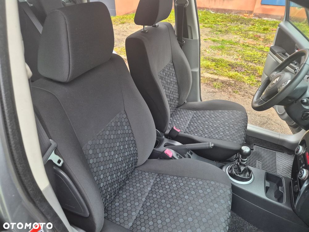 Suzuki SX4 2.0 DDiS 4x4 Style - 14
